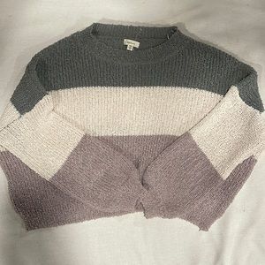 Adorable cropped sweater